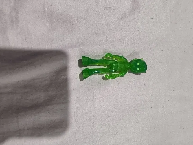 Boneco Ben 10 Verde Translúcido Ben Tenyson