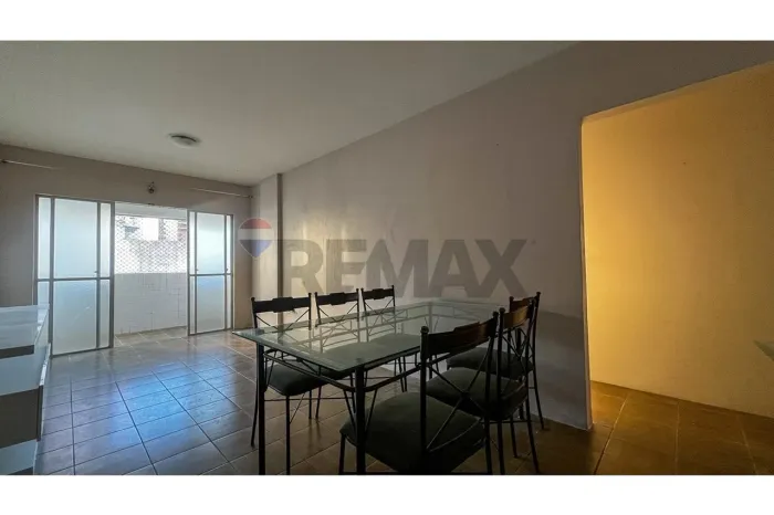 Apartamento à venda com 3 quartos de 82 metros em Boa Viagem, Recife-PE.