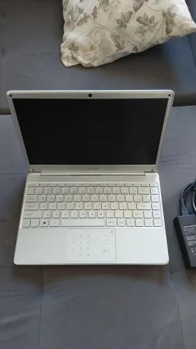 Notebook para retirada de peças