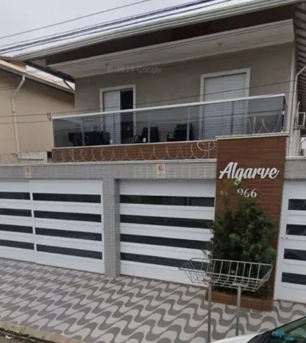 Aluga-se Casa em Condomínio - 2 Quartos - Térrea - Maracanã - Praia Grande/SP