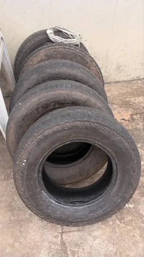 VENDO JOGO DE PNEUS ARO 17