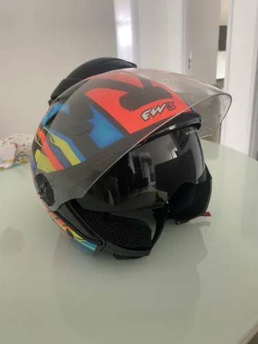 Capacete FW 3 tamanho 60