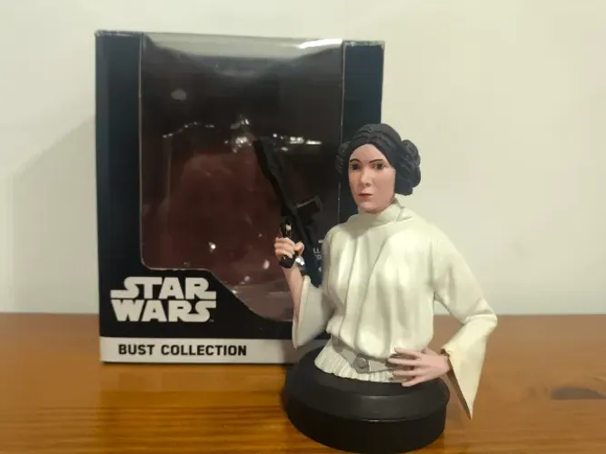 Star Wars Busto de Coleção De Agostini - PRINCESA LEIA (acompanha caixa e revista)
