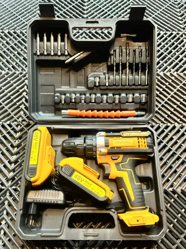 Parafusadeira e furadeira sem fio bivolt