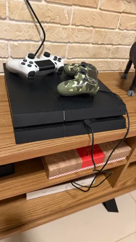Vendo PS4 !!