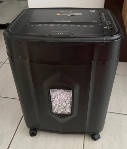 Trituradora de papel e cartão