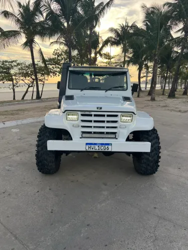 Troller T-4 4X4 2.8 TB Int. Cap. Rígida Diesel 2001