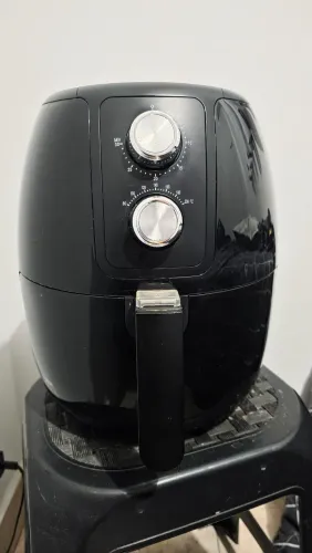 AIRFRYER AGRATTO 4L - PARA CONSERTO OU RETIRADA DE PEÇAS