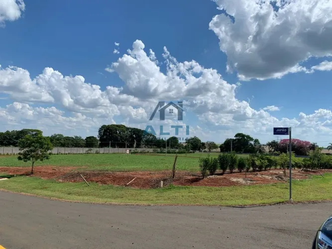 Terreno à Venda em Cesário Lange/SP Condomínio Village Manacá