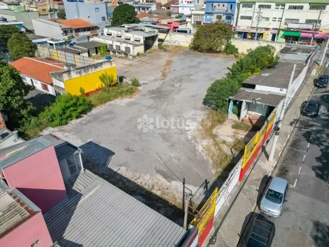 TERRENO COMERCIAL DISPONÍVEL PARA VENDA OU LOCAÇÃO EM CAJAMAR!