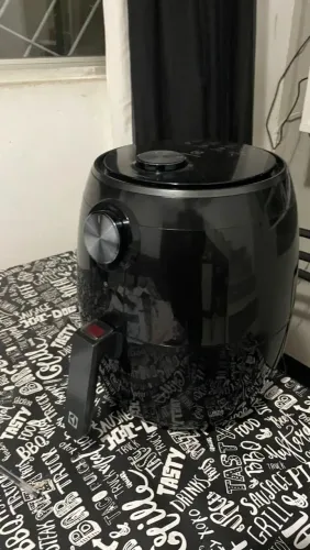 Vendo Airfryer semi nova