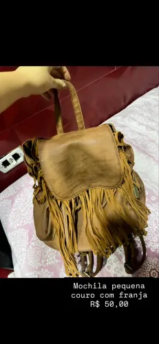 Mochila pequena couro
