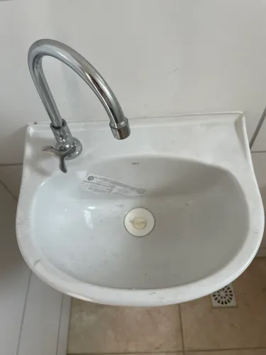 Lavatório de banheiro