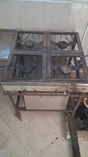Fogão Industrial com Forno.