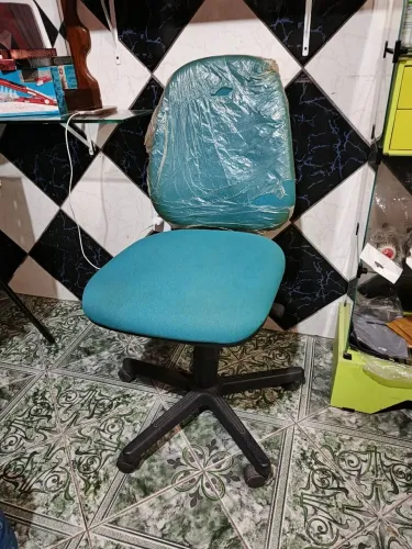 Vendo essa cadeira para escritório