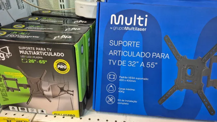 Suporte de TV já instalado