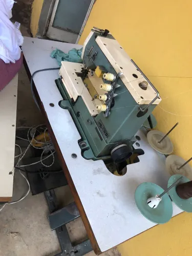 Máquina galoneira industrial