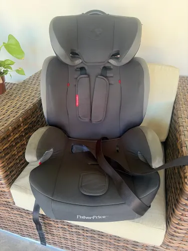 Cadeirinha Criança com Isofix