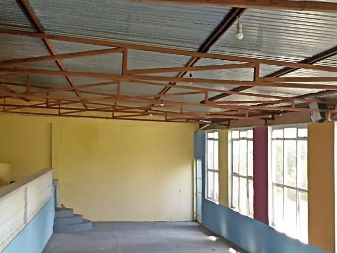 Estrutura metálica para telhado, telhas, tesouras, terças