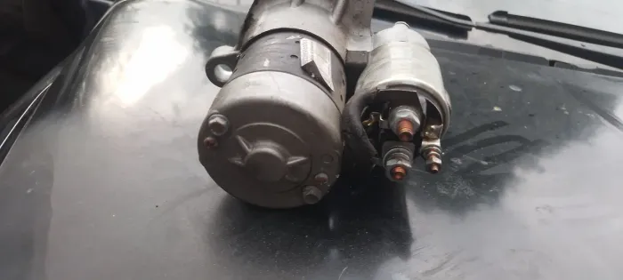 Motor de arranque Nissan Tiida