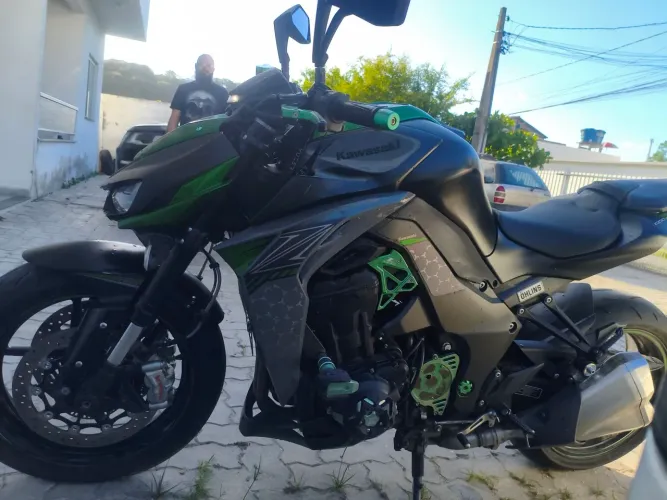 Moto Z 1000 R edition