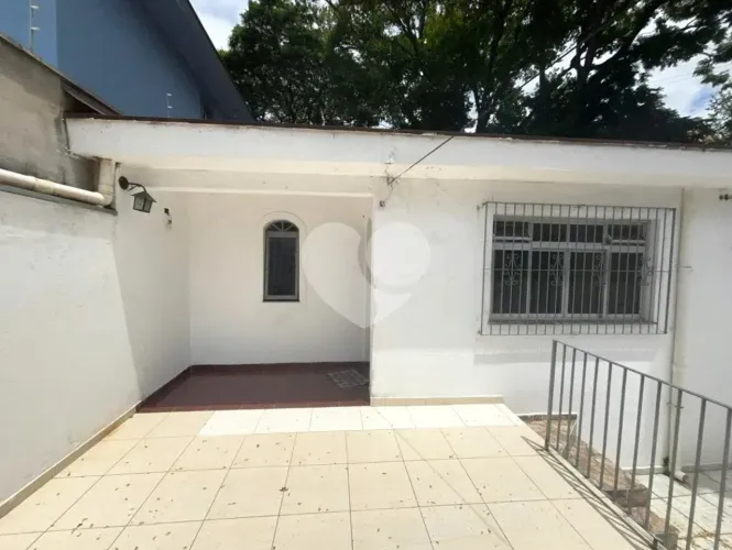 Casa com 3 quartos para locação em Jardim bonfiglioli - SP
