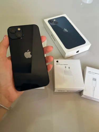 iPhone 13 128GB - Bateria: 78%