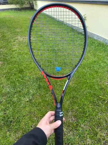 Raquete de Tênis Wilson Clash 100 V3
