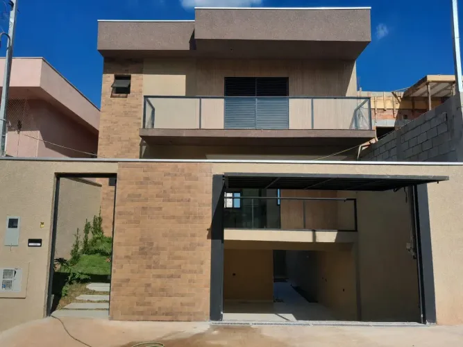 Casa à venda em fase de finalização 3 quartos 1 suite Piscina Garagem Portal dos Ipês Caja