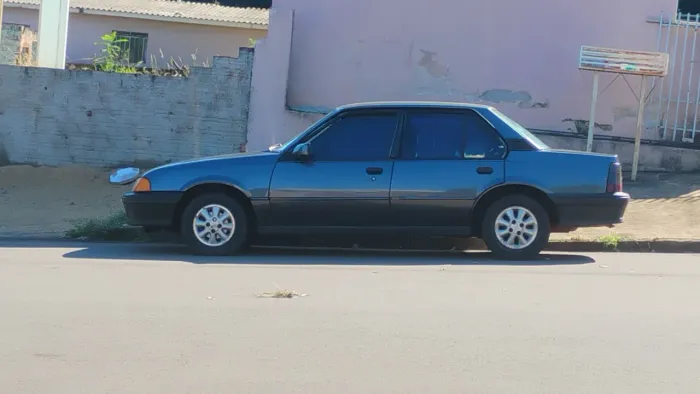 Chevrolet Monza Classic SE 2.0 /mpfi E EFI 2P E 4P 1993