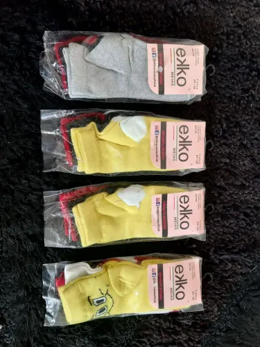 4 Kits meias com 3 pares cada infantil 24/28