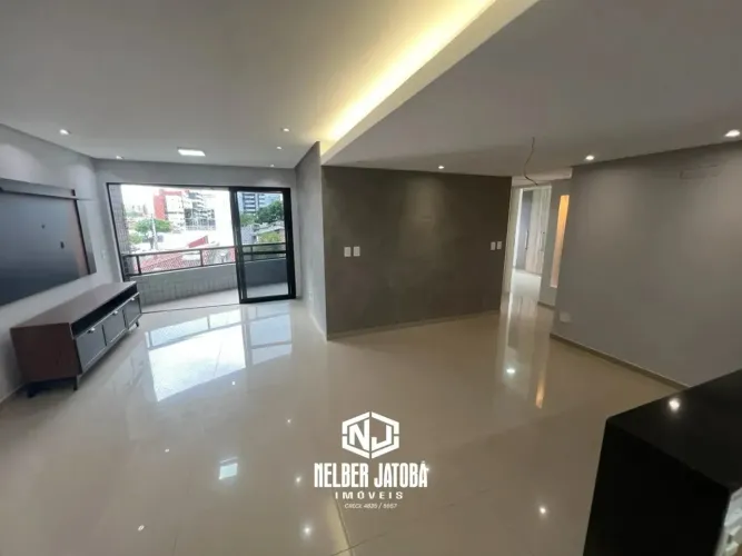Apartamento em Ponta Verde 3 quartos, 1 suíte, 2 vagas