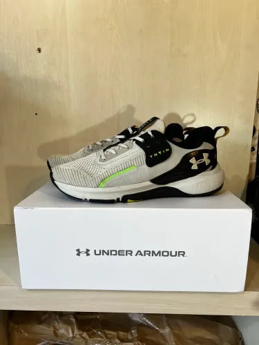 Tênis Under Armour TAM 43