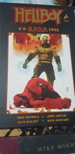 Lote hellboy quadrinhos importados e nacionais