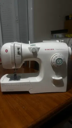 Máquina de costura Singer Inspiration
