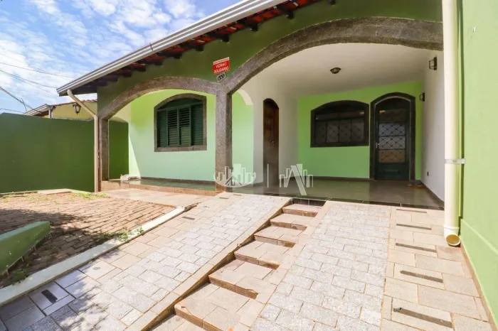 Casa com 3 quartos 135 m² - venda por R$ 350.000 ou aluguel por R$ 1.700/mês - Ouro Verde