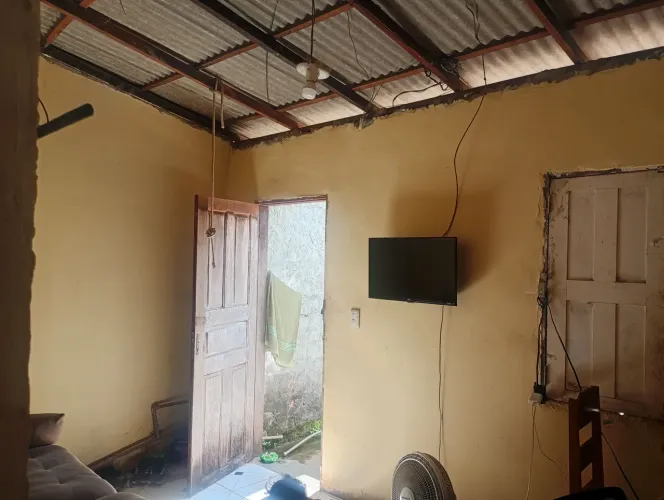Casa no Tapanã,próx ao mais barato