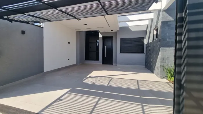 CASA IMPECÁVEL