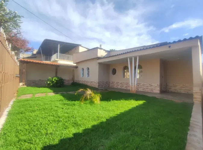 Imóvel para aluguel possui 150 metros quadrados com 3 quartos em Floramar - Belo Horizonte