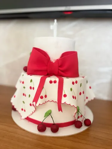 Bolo mesversario