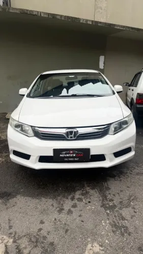 Honda Civic Sedan LXS 1.8/1.8 Flex 16V Mec. 4P 2014