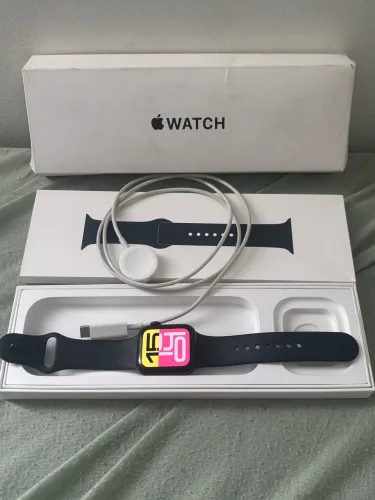 Apple Watch SE (Gen 2) 40mm Midnight Semi novo