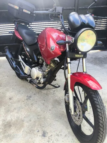 Vendo/ troco Factor 2012 125cc