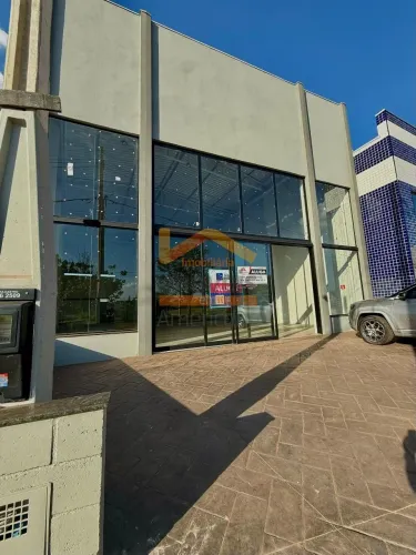 Sobrado para alugar em SANTA BARBARA D'OESTE, JARDIM ALFA, com 315 m²