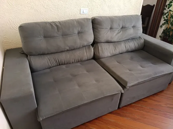 Sofá retrátil cinza chumbo