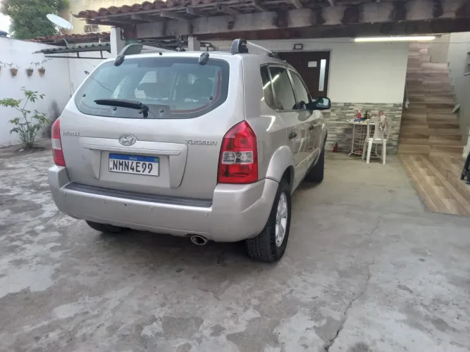 Hyundai Tucson 2.0 16V Aut. 2010