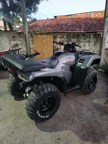 Vendo quadriciclo honda fourtrax 420 ano 2021