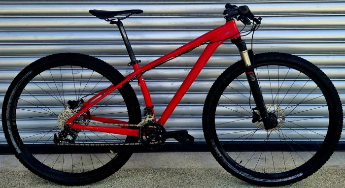 Bicicleta Mtb Aro 29 Specialized Stumpjumper RockShox Reba