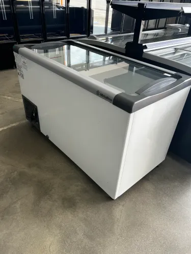 Freezer horizontal - Vidro - Inverter - Metalfrio