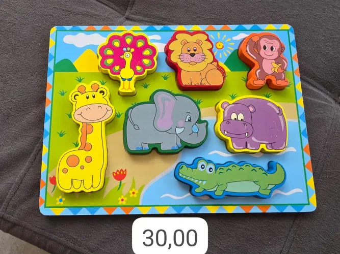 Quebra cabeça infantil de madeira